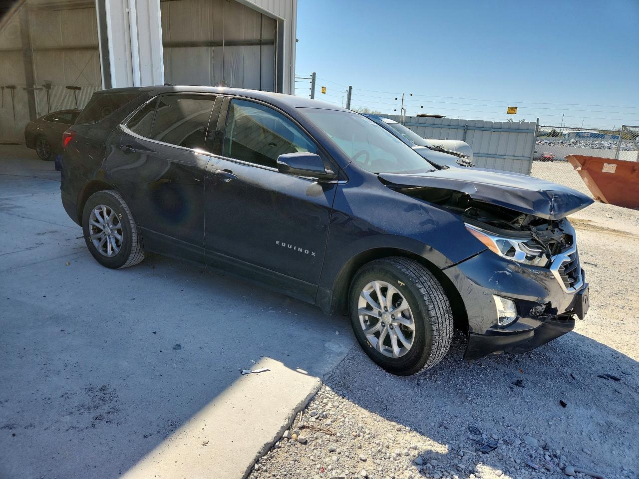 2019 Chevrolet Equinox Lt - Image 4