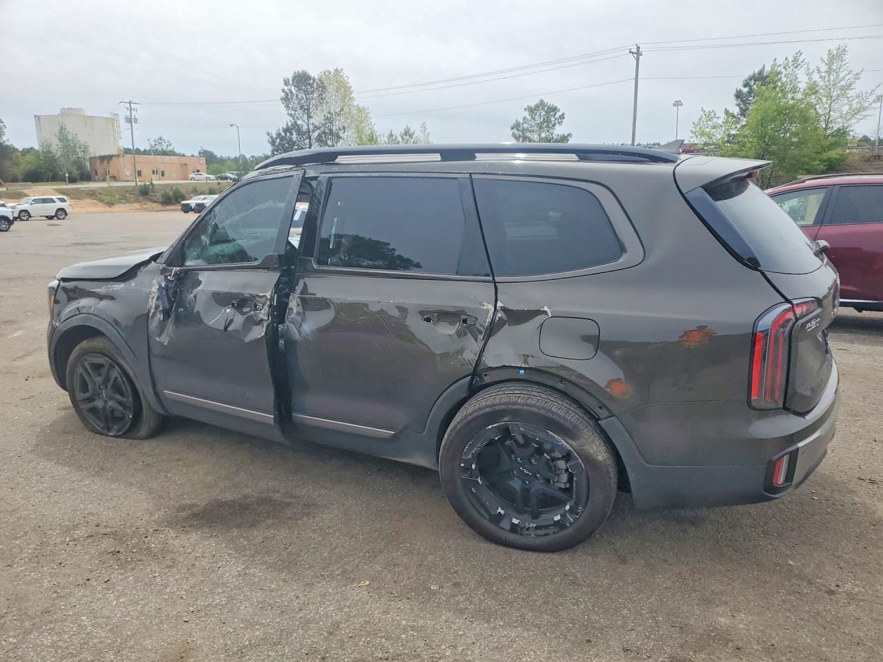 2023 Kia Telluride Ex X-Line - Image 2