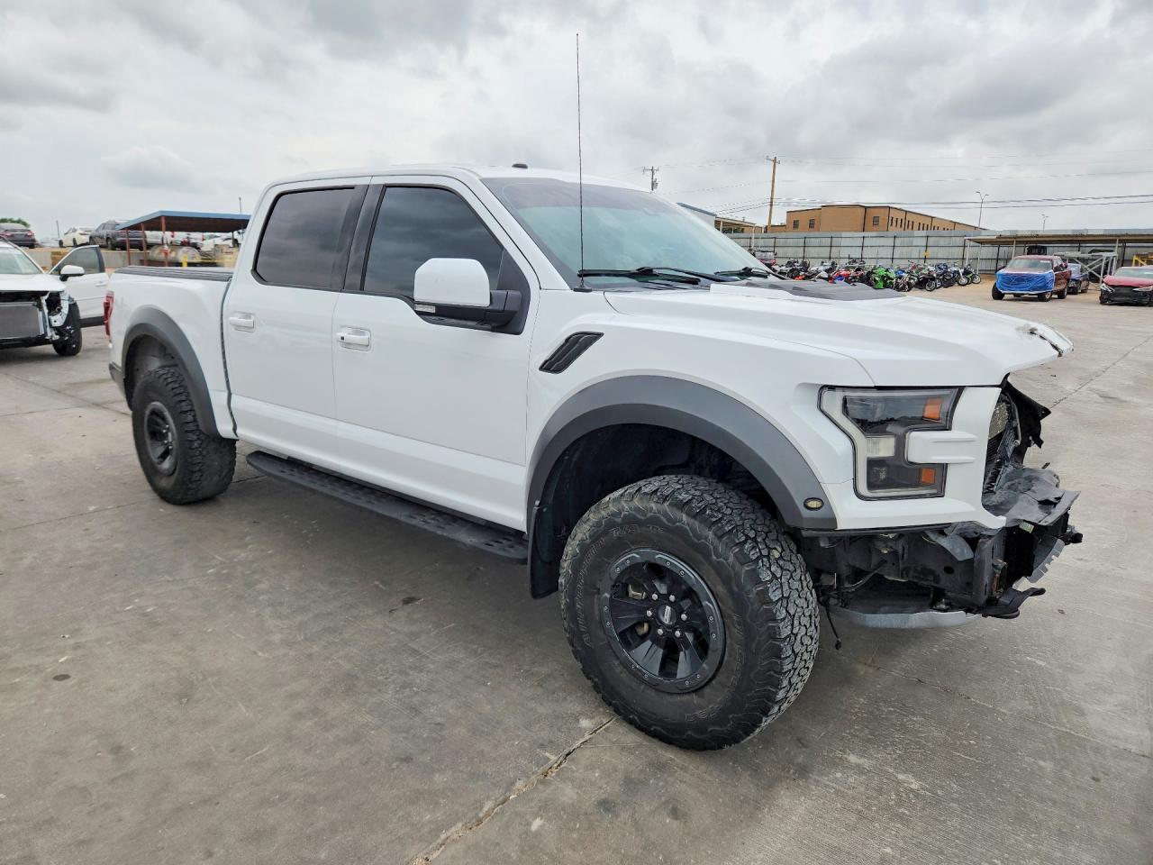 2018 Ford F150 Raptor - Фото 4