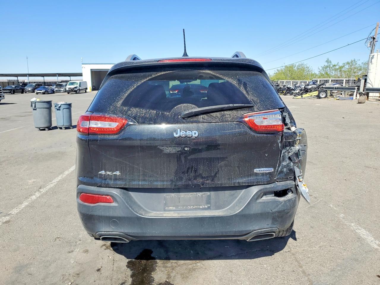 2015 Jeep Cherokee Latitude - Фото 6