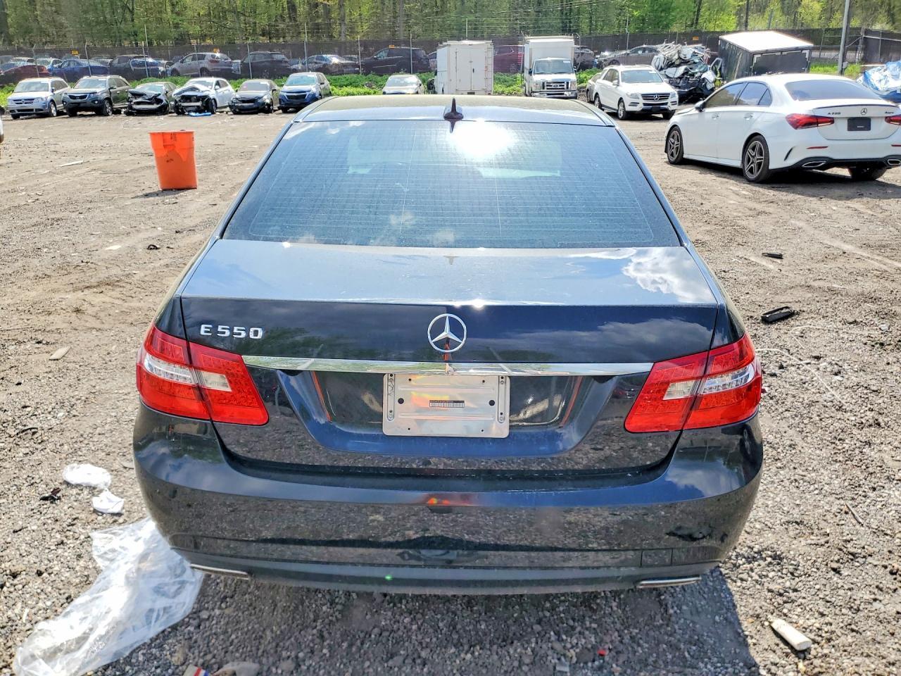 2011 Mercedes-Benz E 550 - Image 6