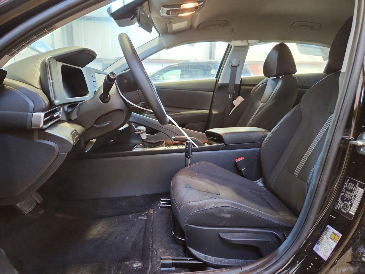 2026 Hyundai Elantra Sel Sport - Image 7