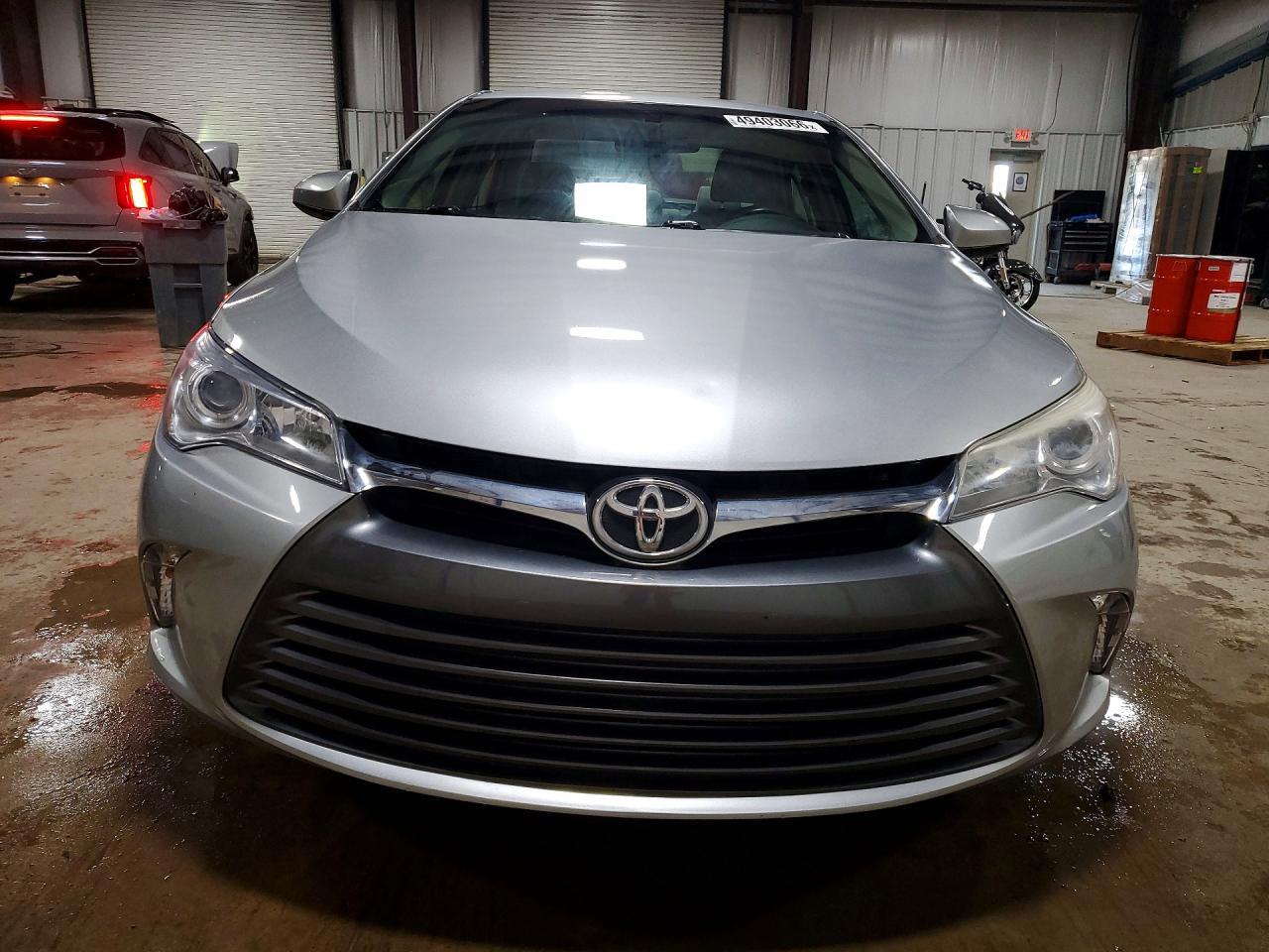 2017 Toyota Camry Le - Фото 5