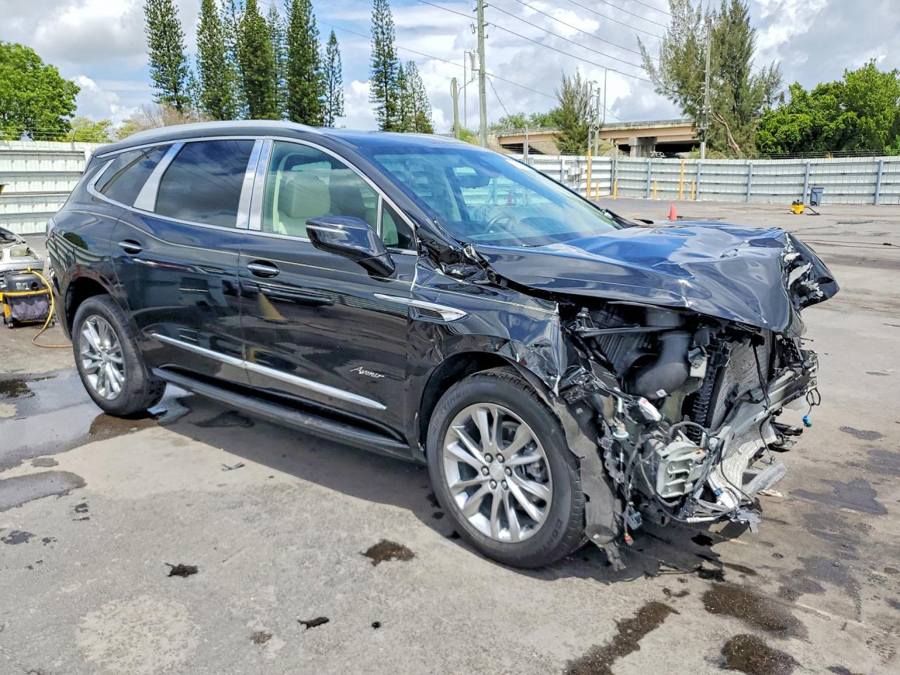 2022 Buick Enclave Avenir - Фото 4