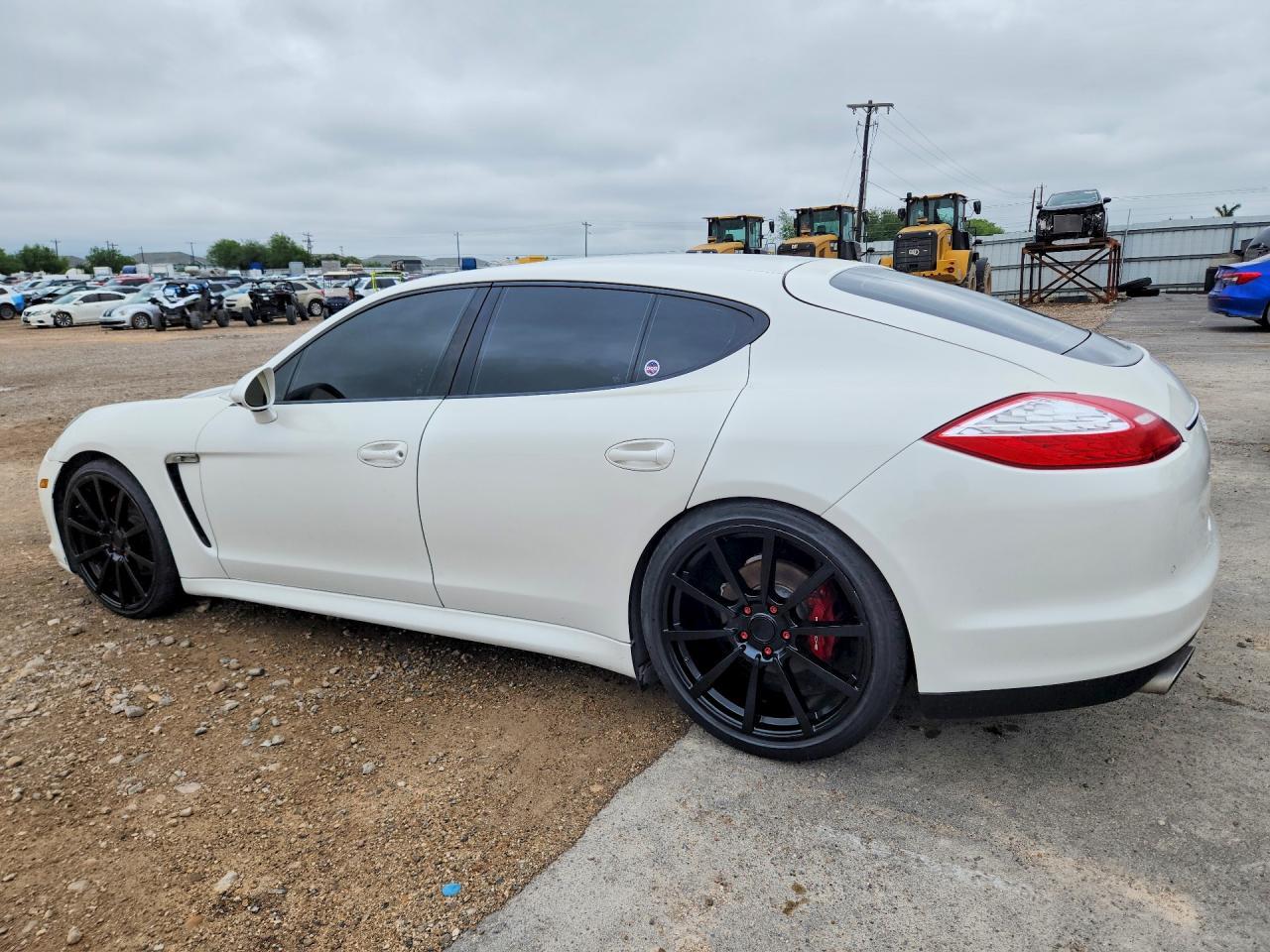 2011 Porsche Panamera 2 - Фото 2