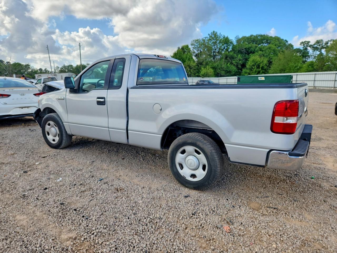 2007 Ford F150 - Фото 2