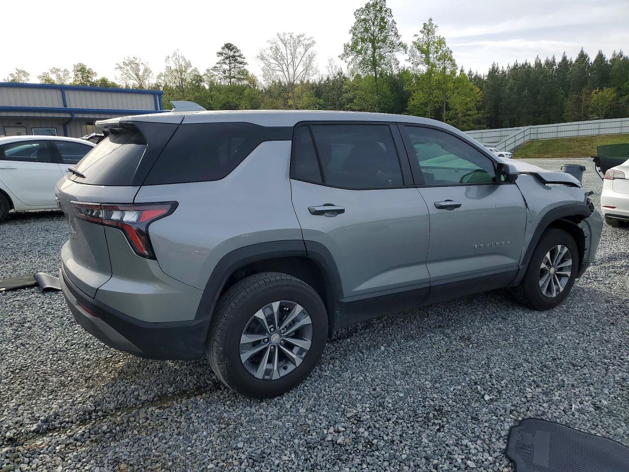 2026 Chevrolet Equinox Lt - Image 3