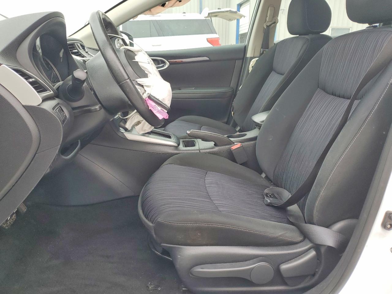 2019 Nissan Sentra Sv - Фото 7