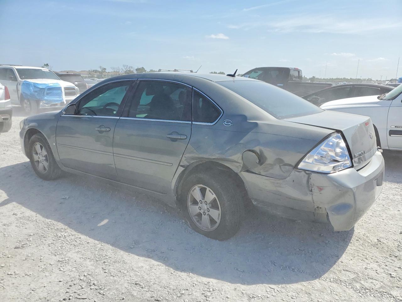 2008 Chevrolet Impala Lt - Image 2