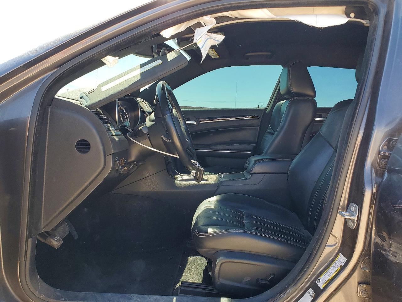 2021 Chrysler 300 S - Image 7