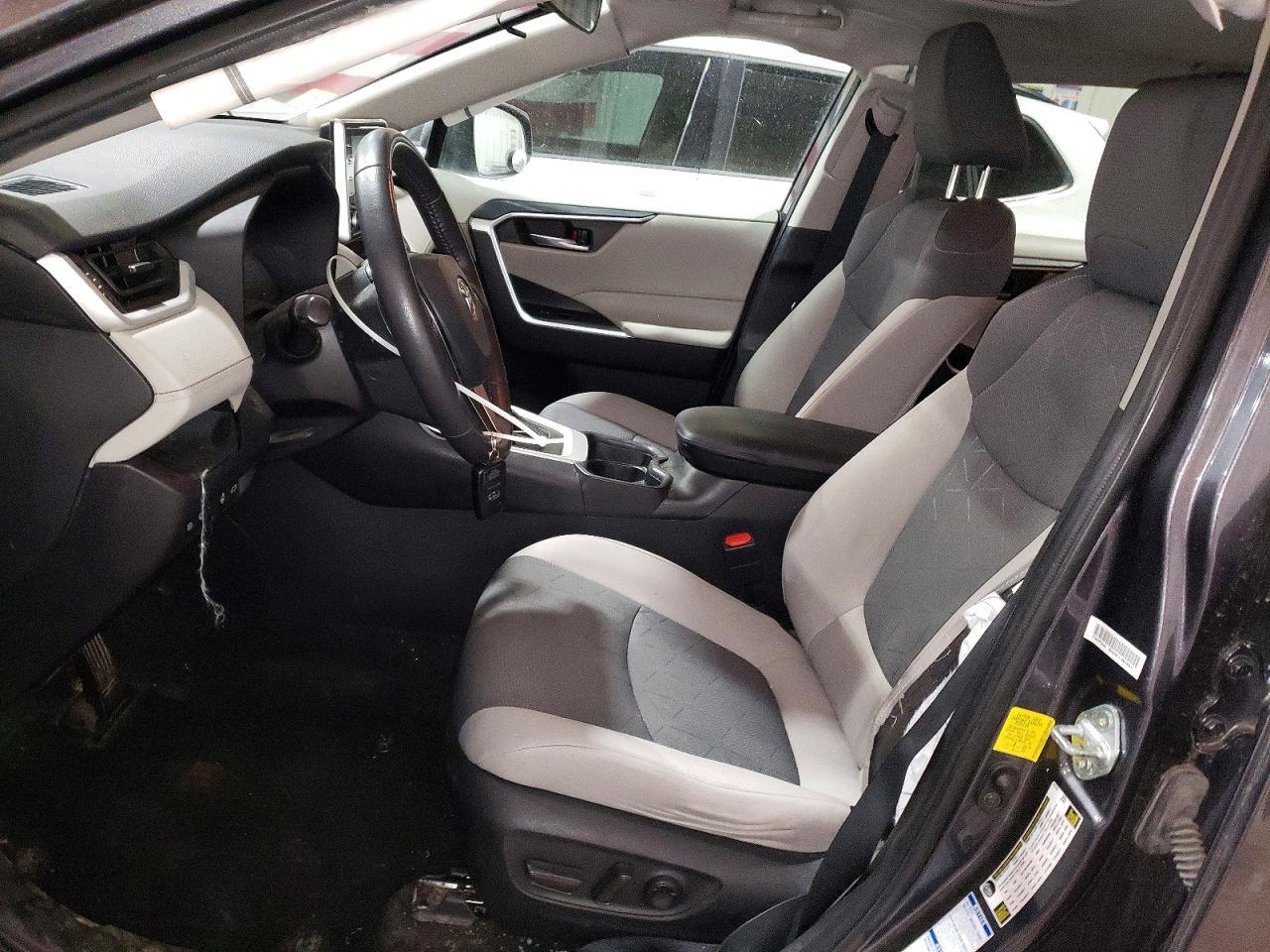 2021 Toyota Rav4 Xle - Image 7