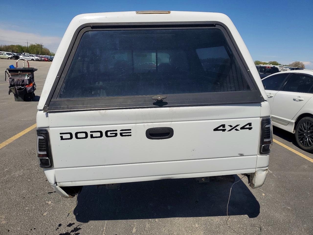 2001 Dodge Dakota Quad - Image 6