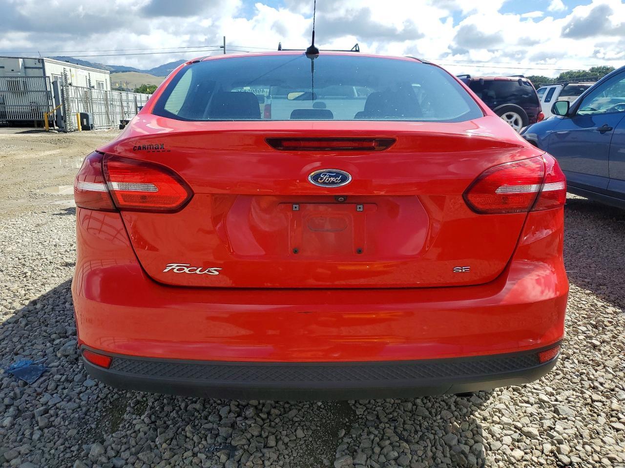 2017 Ford Focus Se - Фото 6