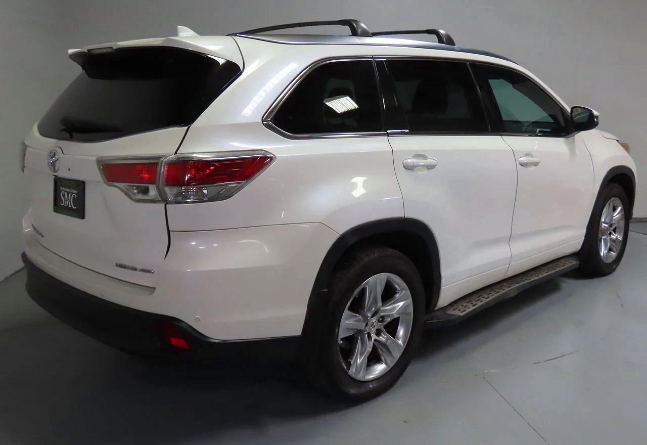 2015 Toyota Highlander Limited Platinum - Фото 3