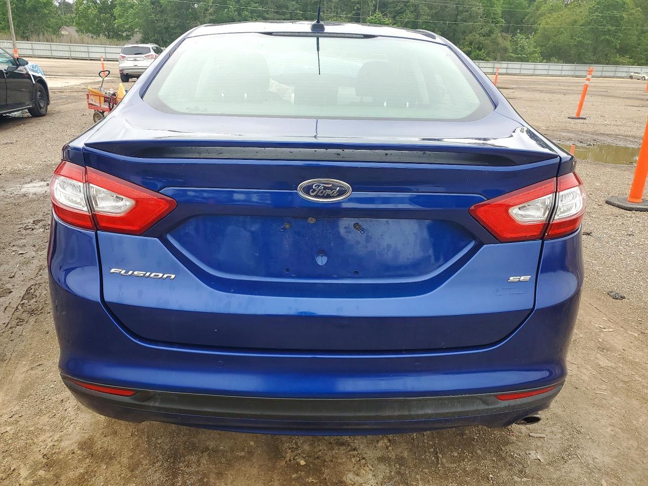 2015 Ford Fusion Se - Фото 6