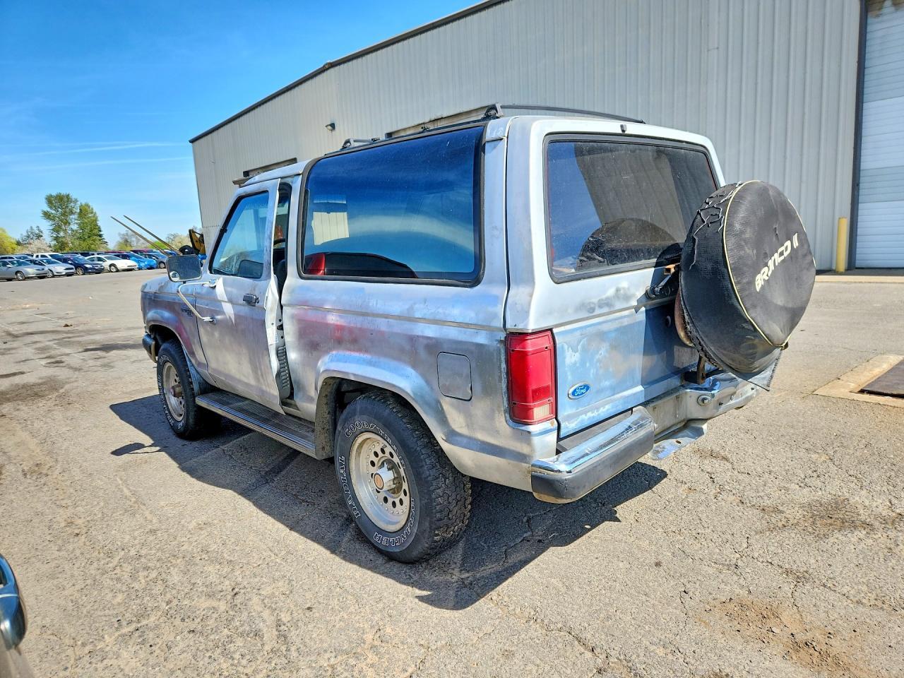 1989 Ford Bronco Ii - Image 2