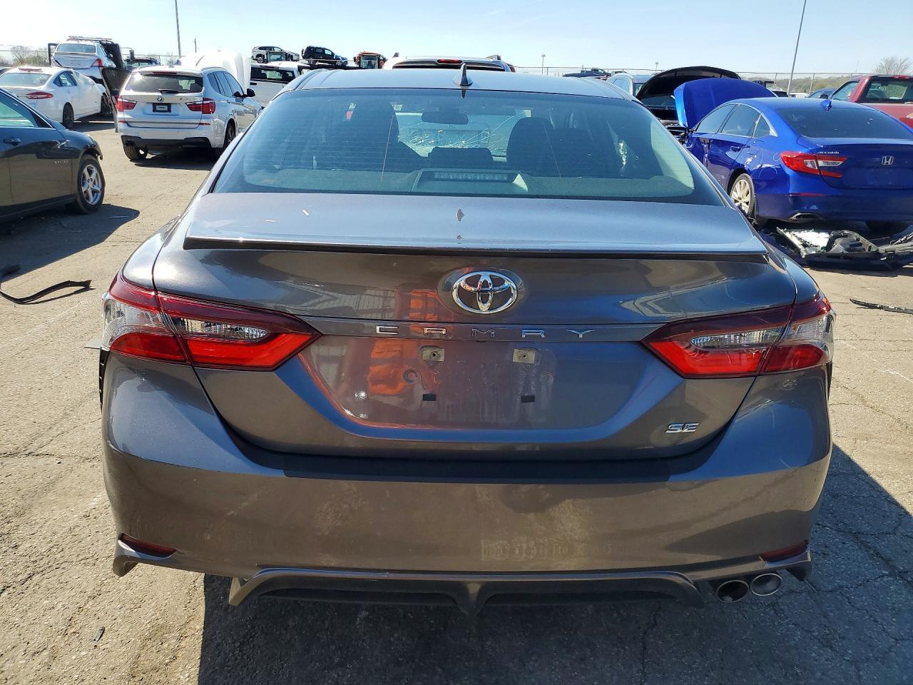 2023 Toyota Camry Se - Фото 6