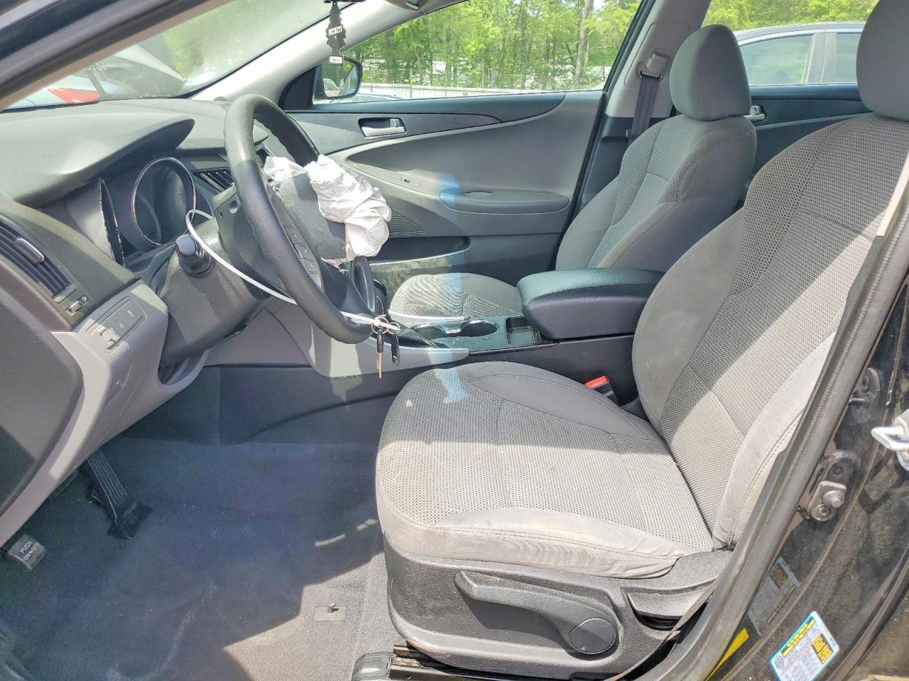 2013 Hyundai Sonata Gls - Image 7