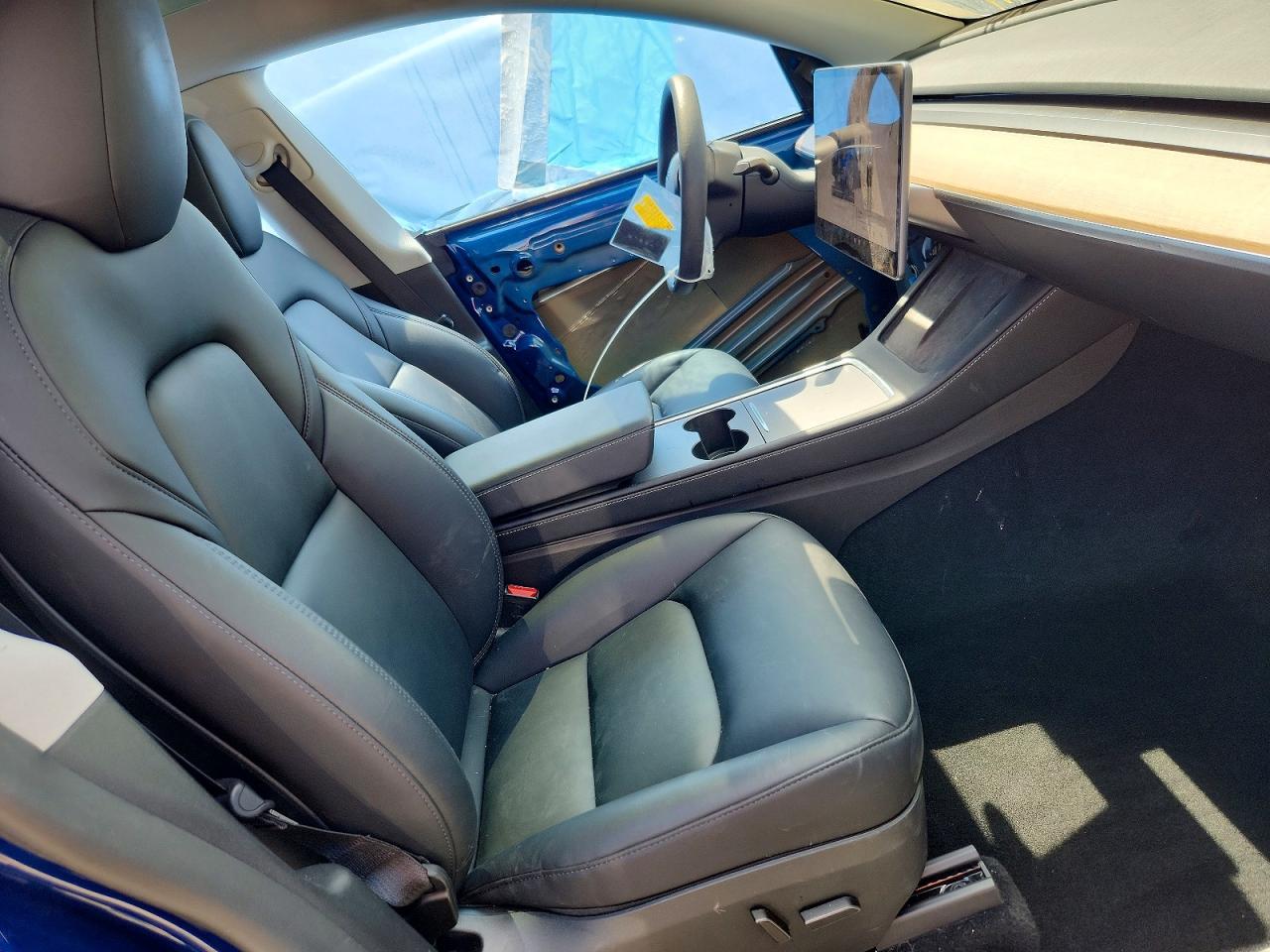 2024 Tesla Model Y - Image 7