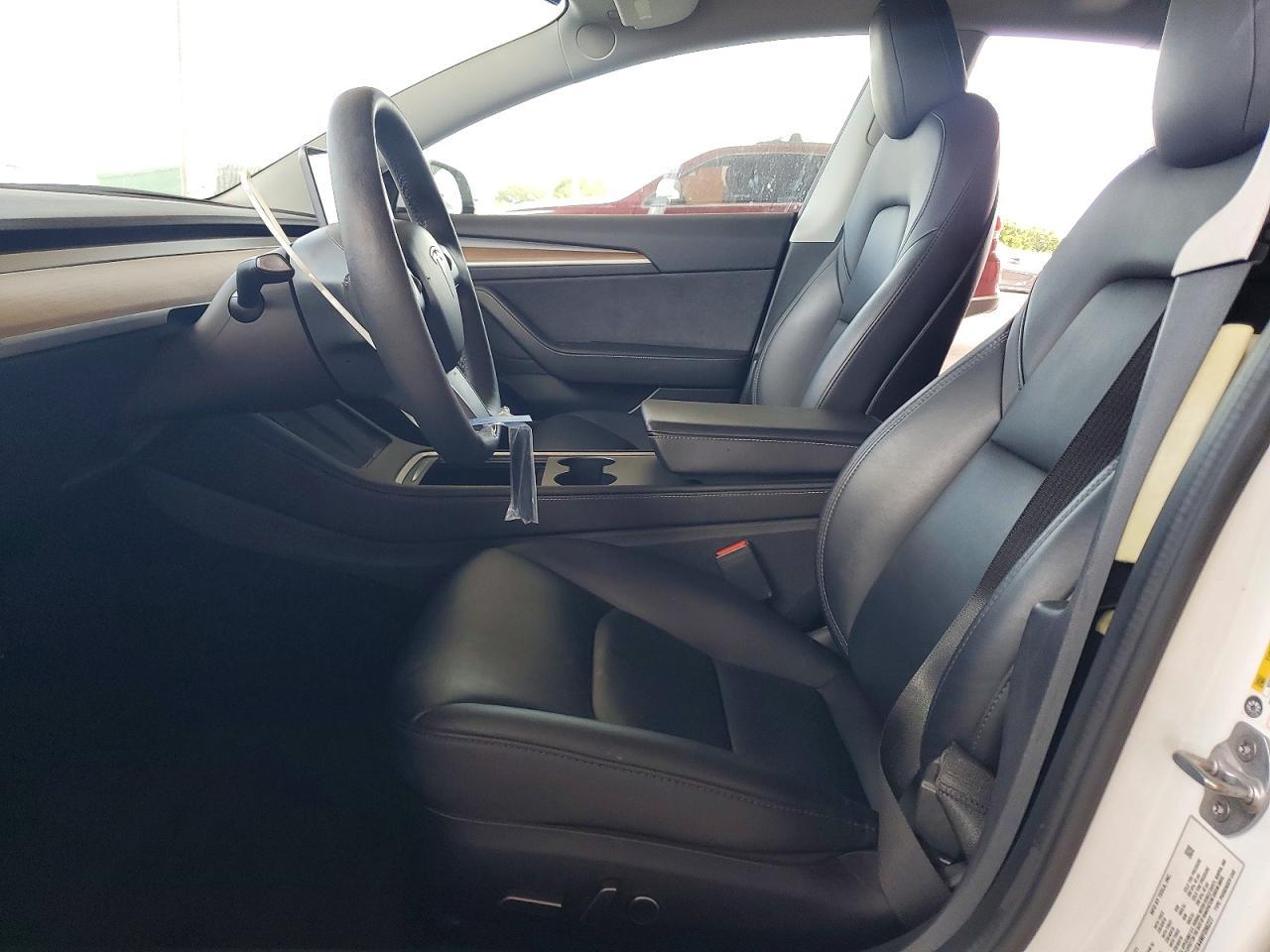 2021 Tesla Model 3 - Фото 7