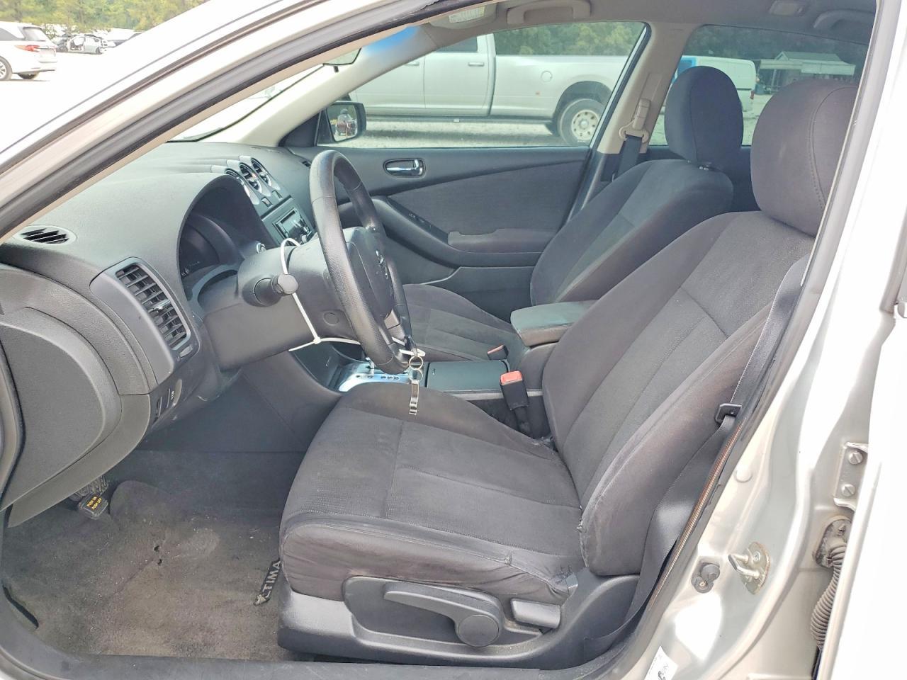 2012 Nissan Altima 2.5 - Фото 7
