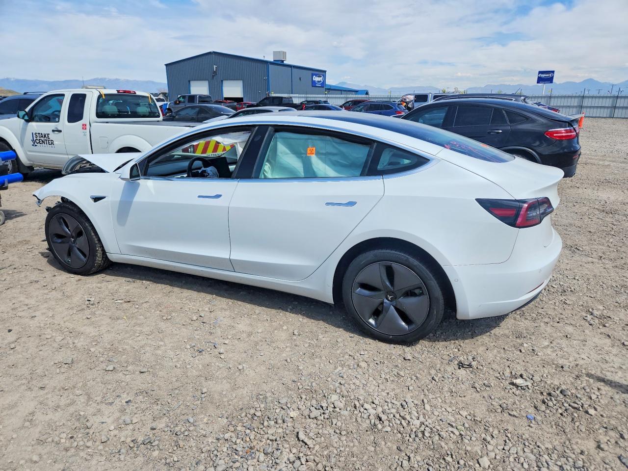 2018 Tesla Model 3 - Image 2