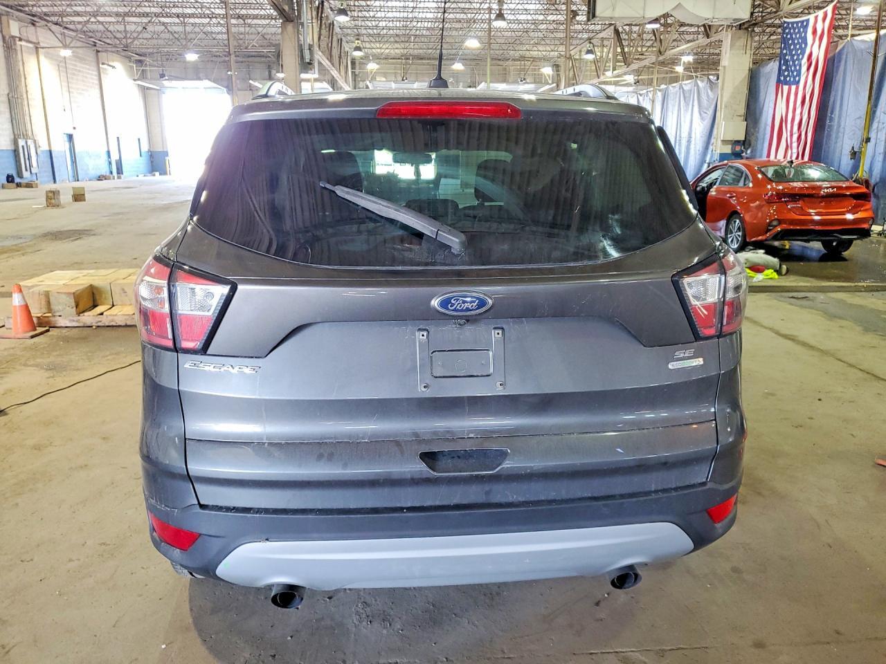 2018 Ford Escape Se - Фото 6