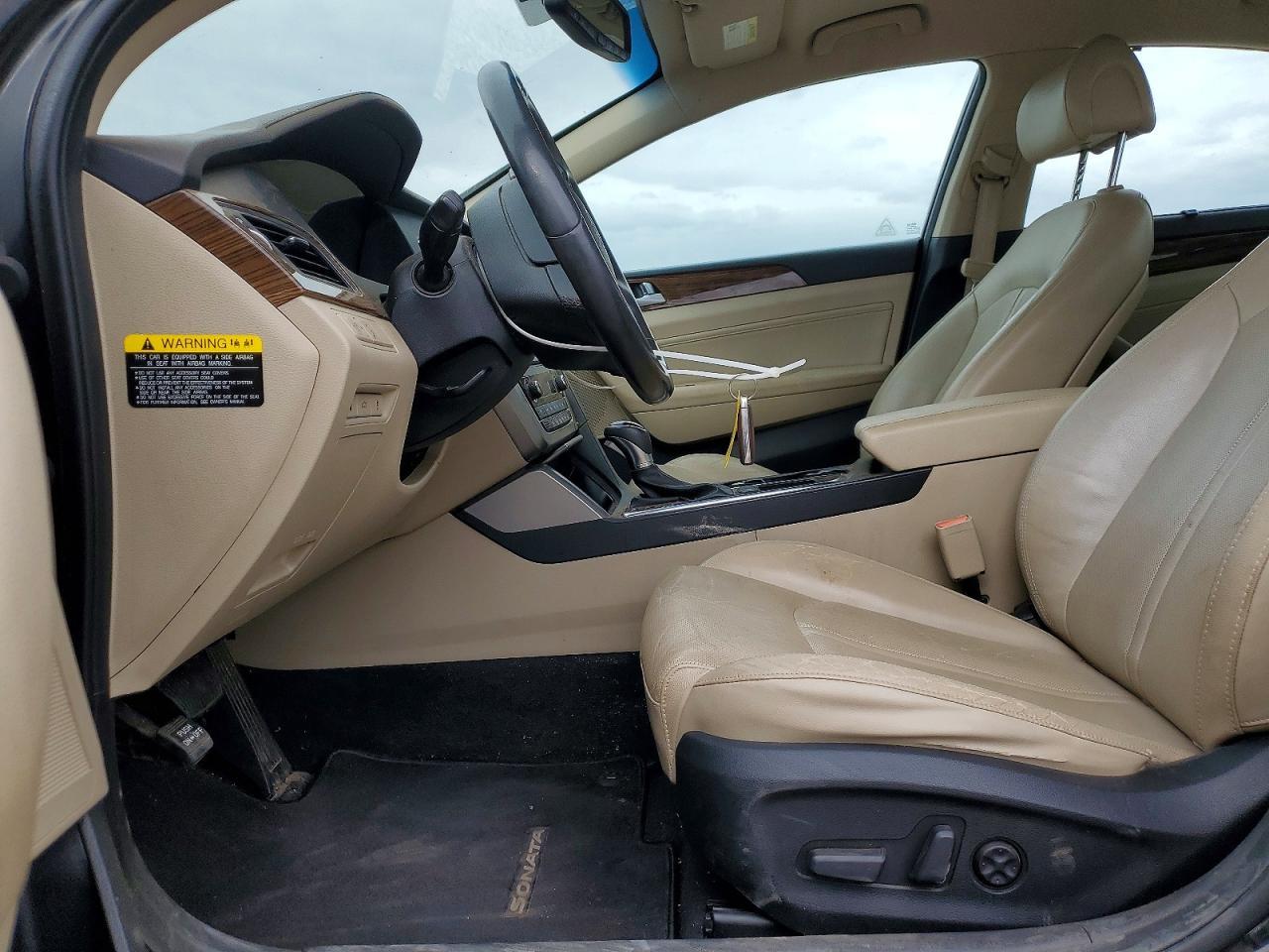 2017 Hyundai Sonata Hybrid Limited - Image 7