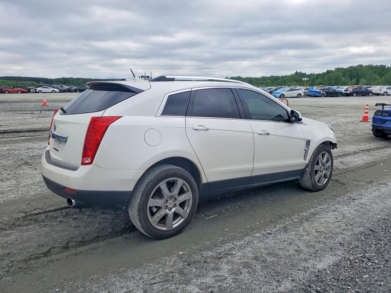 2011 Cadillac Srx Performance Collection - Image 3