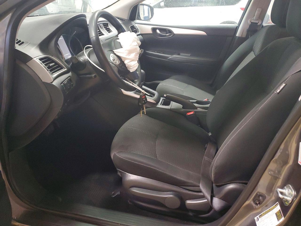 2018 Nissan Sentra S - Фото 7