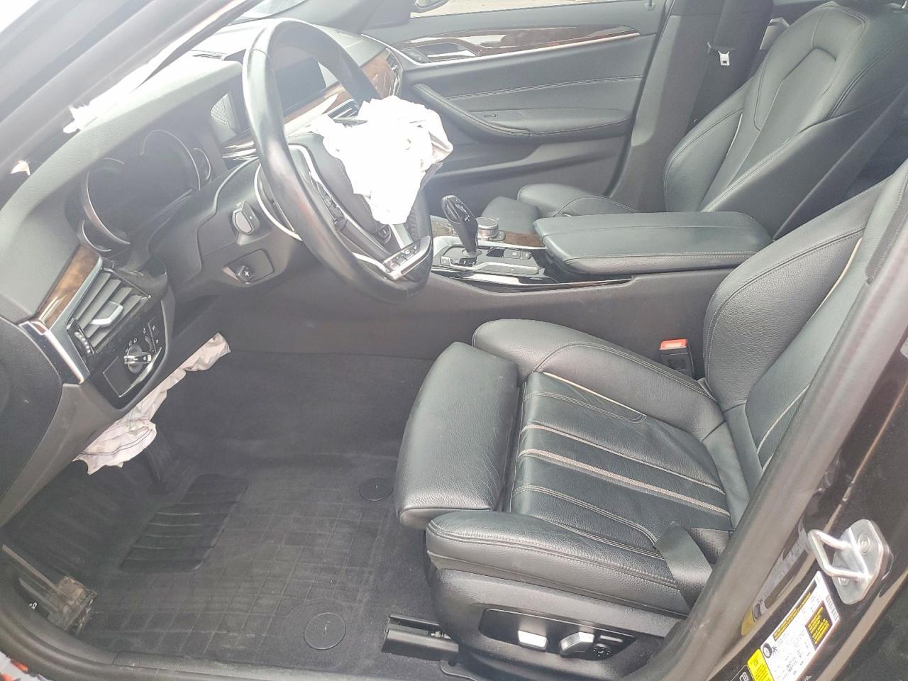 2019 BMW 540 Xi - Image 7