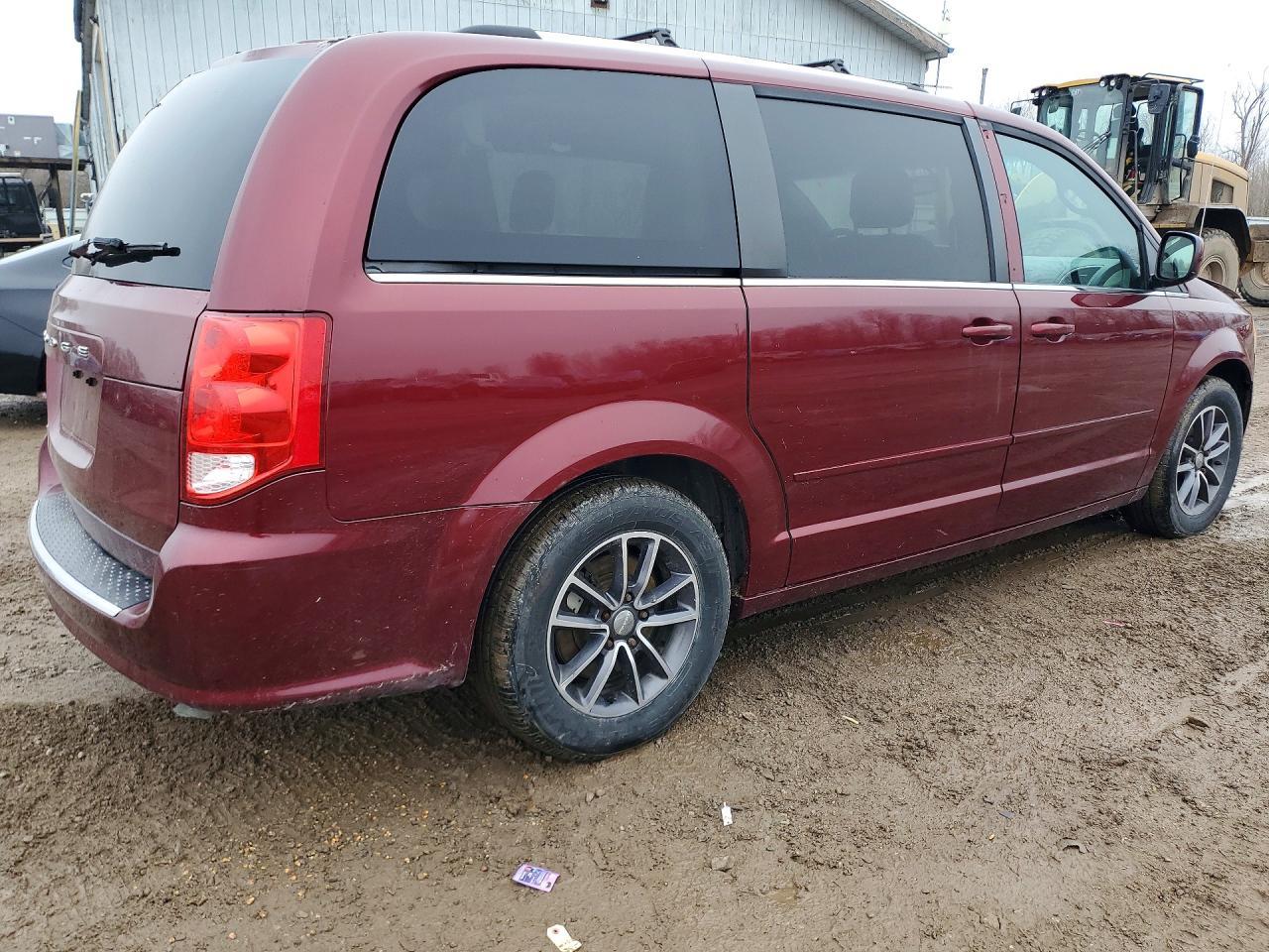 2017 Dodge Grand Caravan Se - Фото 3