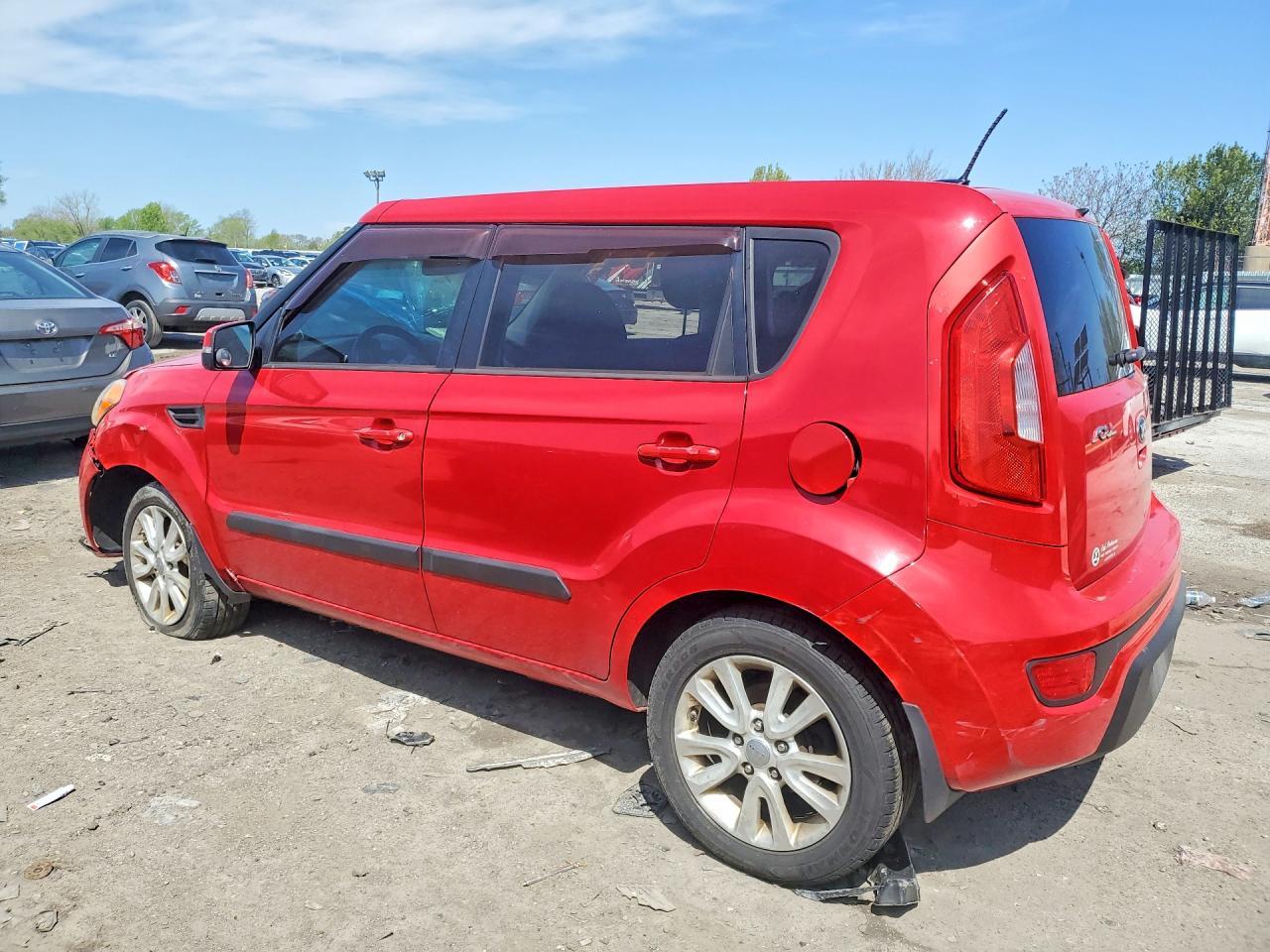 2013 Kia Soul + - Image 2