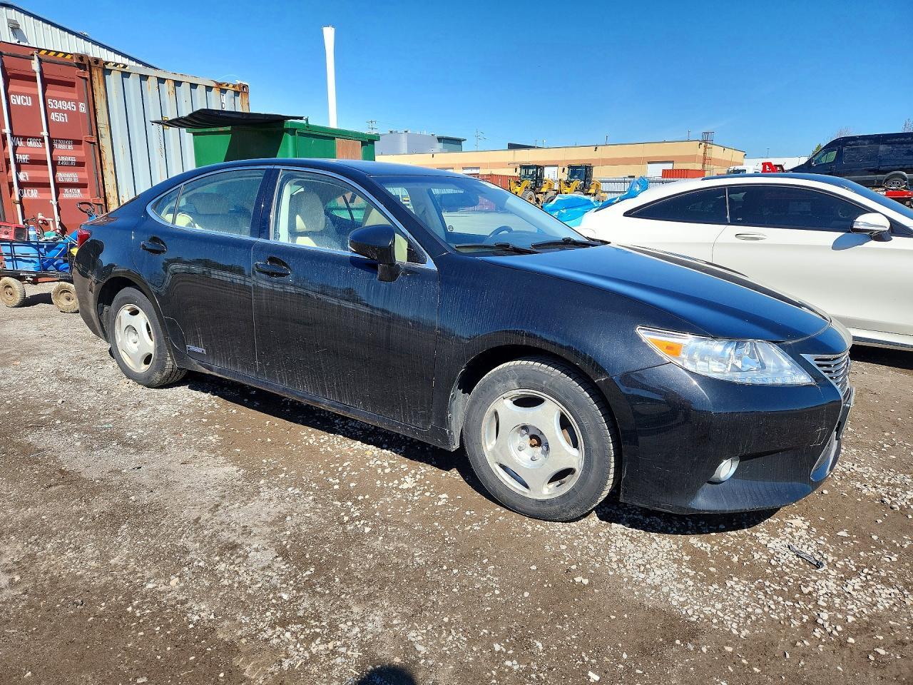 2015 Lexus Es 300H - Фото 4