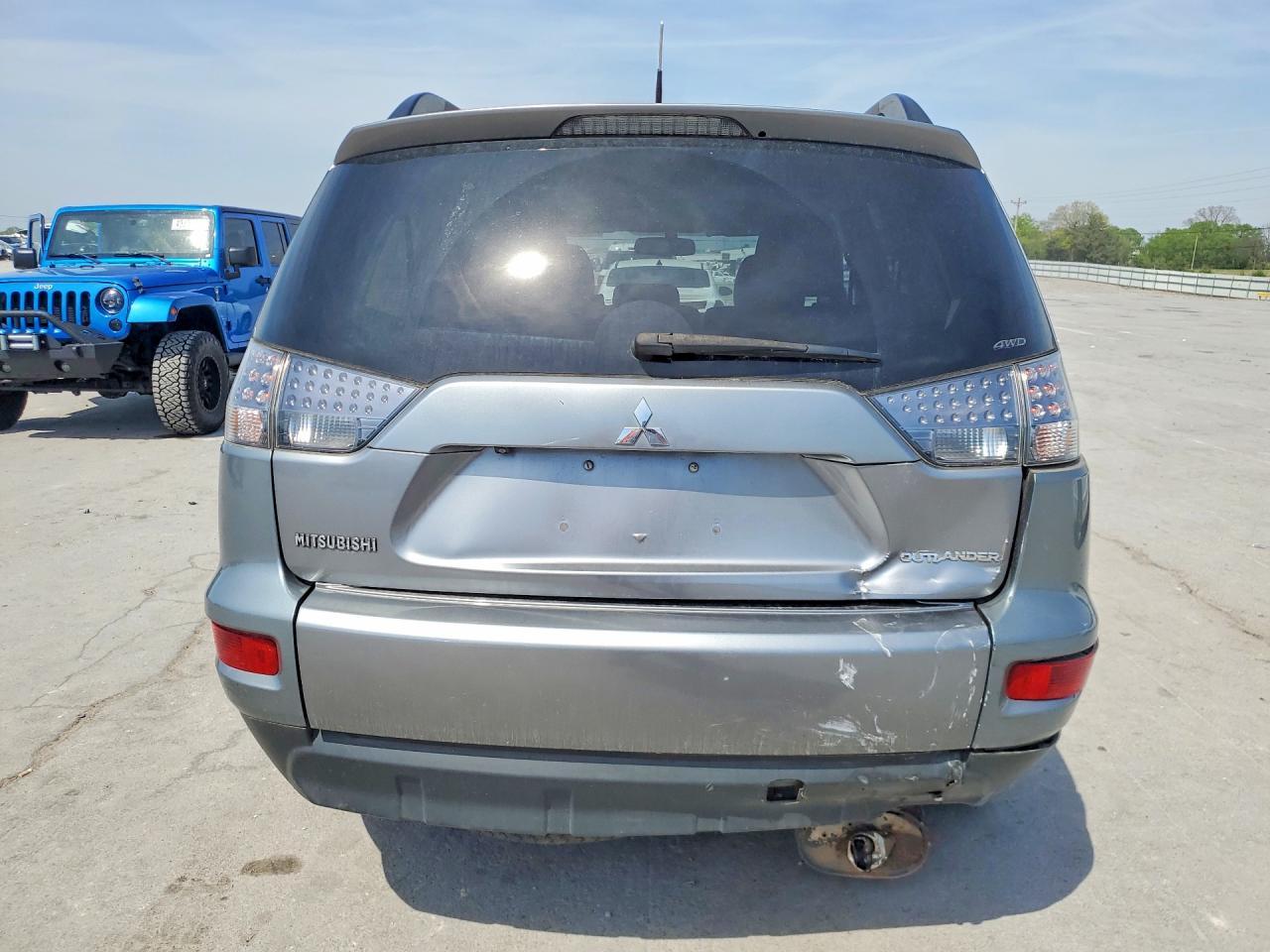 2013 Mitsubishi Outlander Se - Фото 6