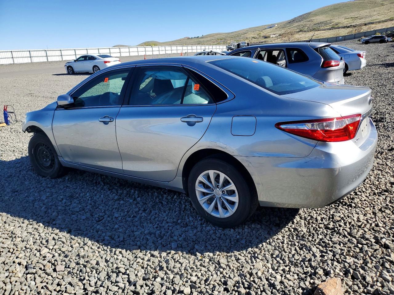 2015 Toyota Carmy - Image 2
