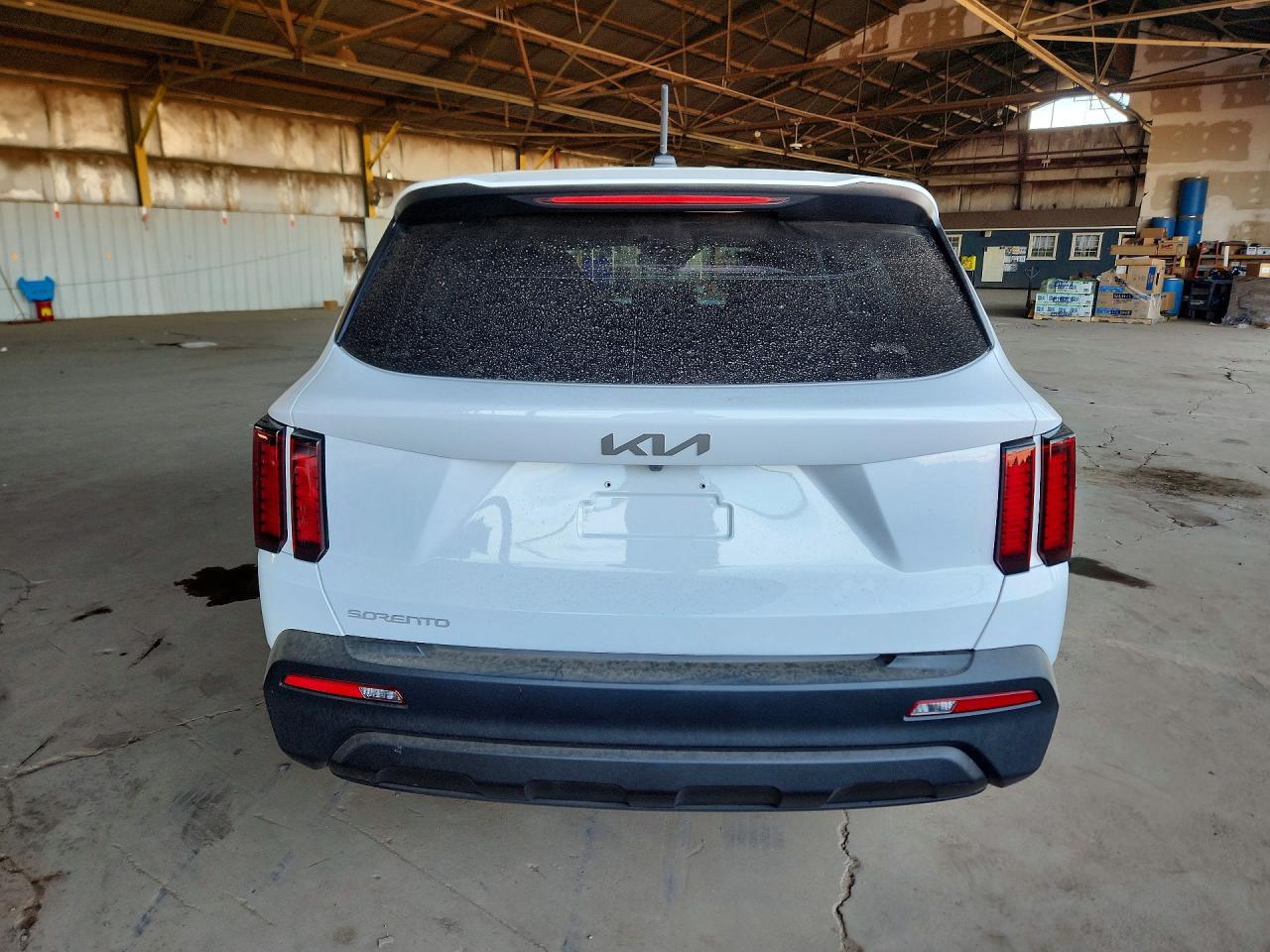 2023 Kia Sorento Lx - Image 6