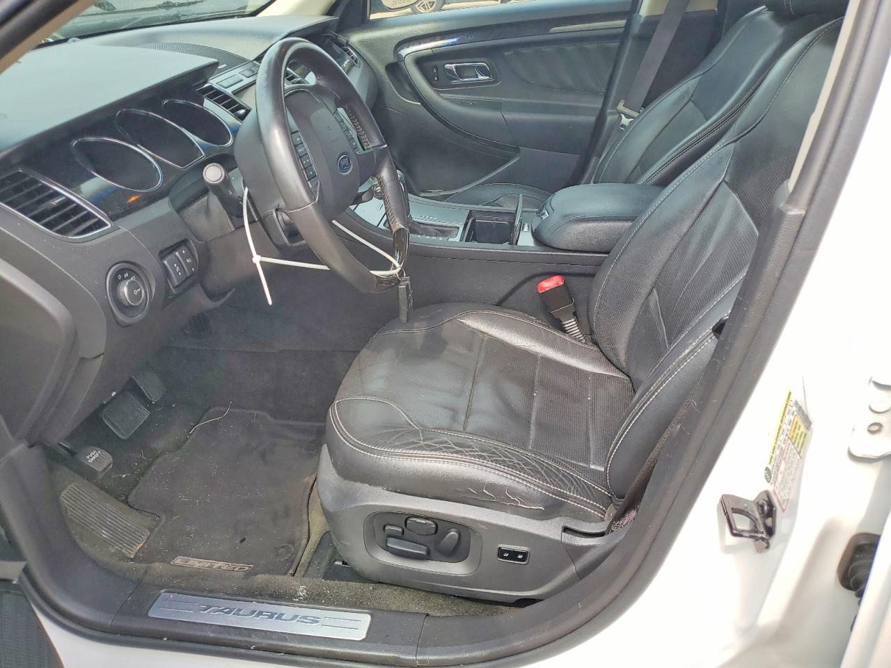 2012 Ford Taurus Limited - Фото 7