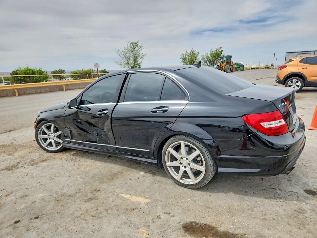 2014 Mercedes-Benz C 250 - Фото 2