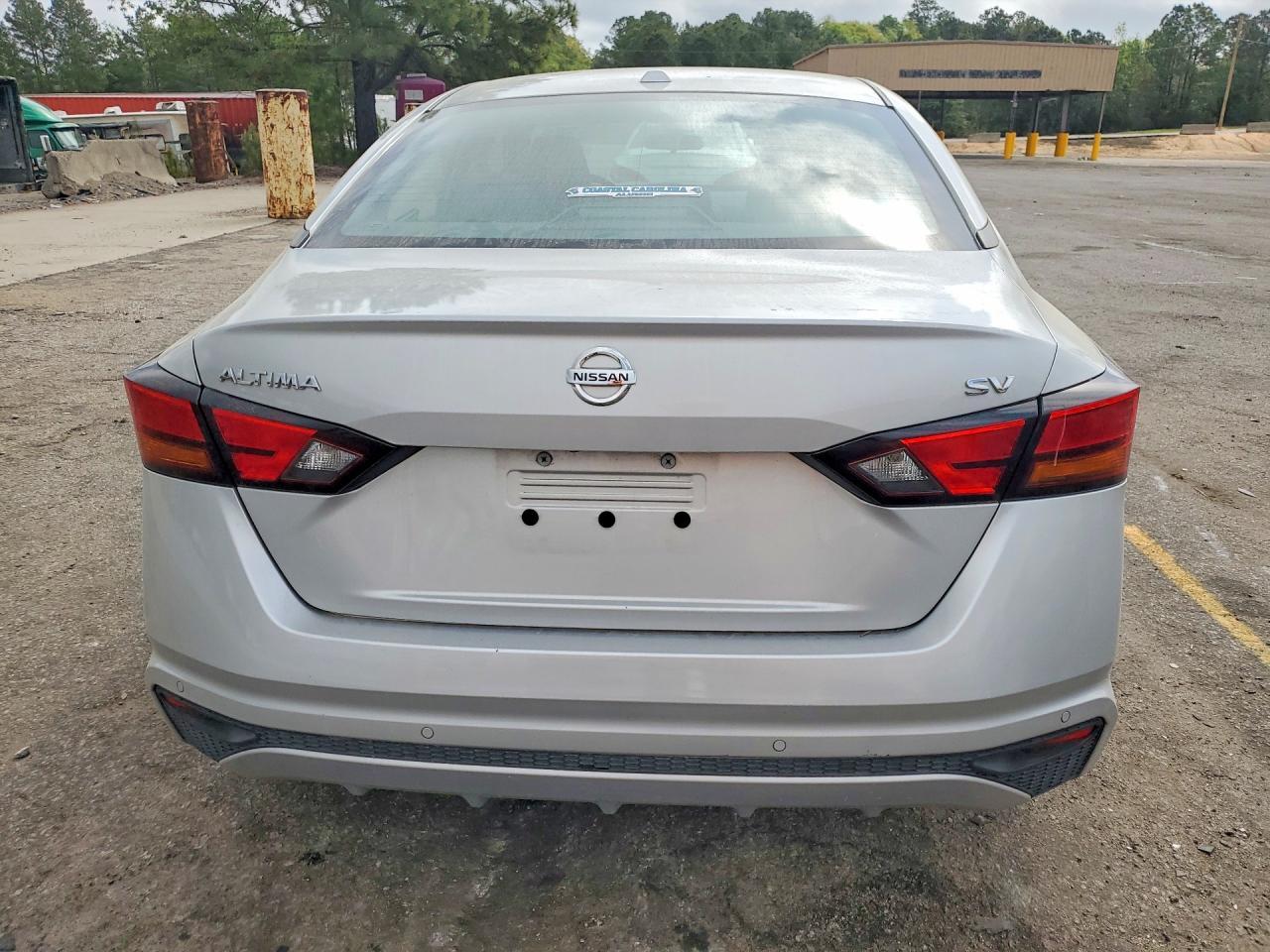 2022 Nissan Altima 2.5 Sv - Image 6