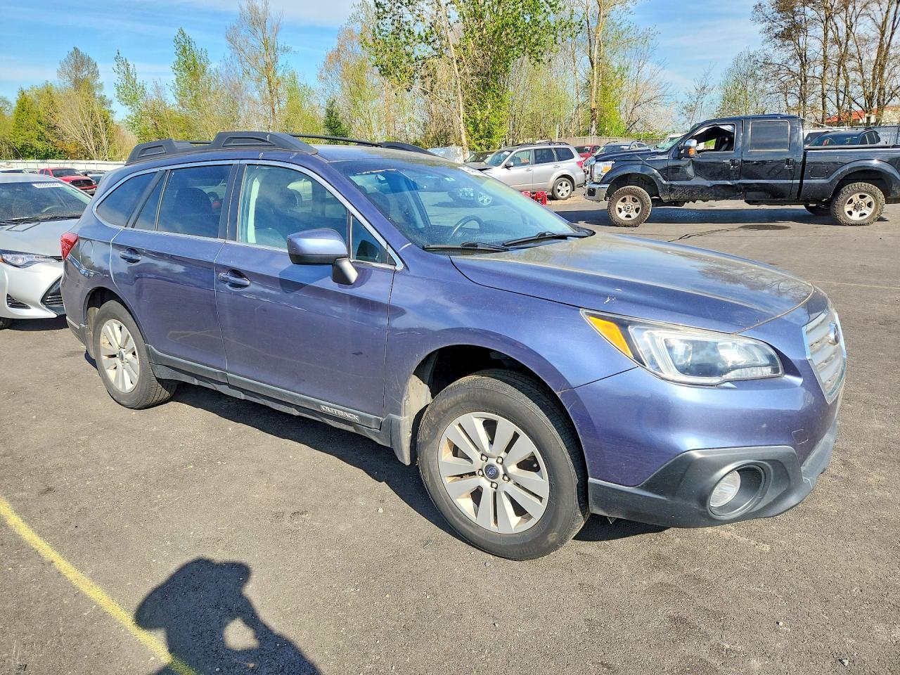 2017 Subaru Outback 2.5I Premium - Image 4