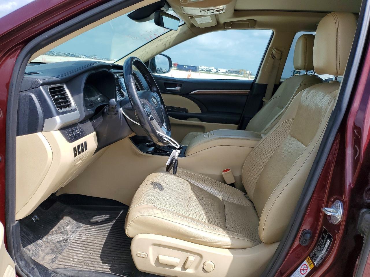 2017 Toyota Highlander Limited Platinum - Image 7