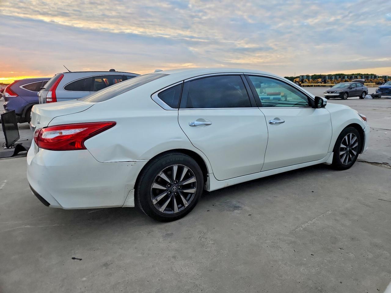 2017 Nissan Altima 2.5 Sl - Фото 3