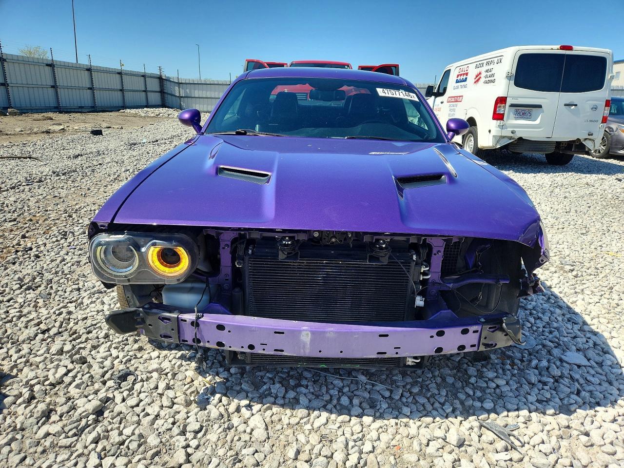 2016 Dodge Challenger R - Image 5