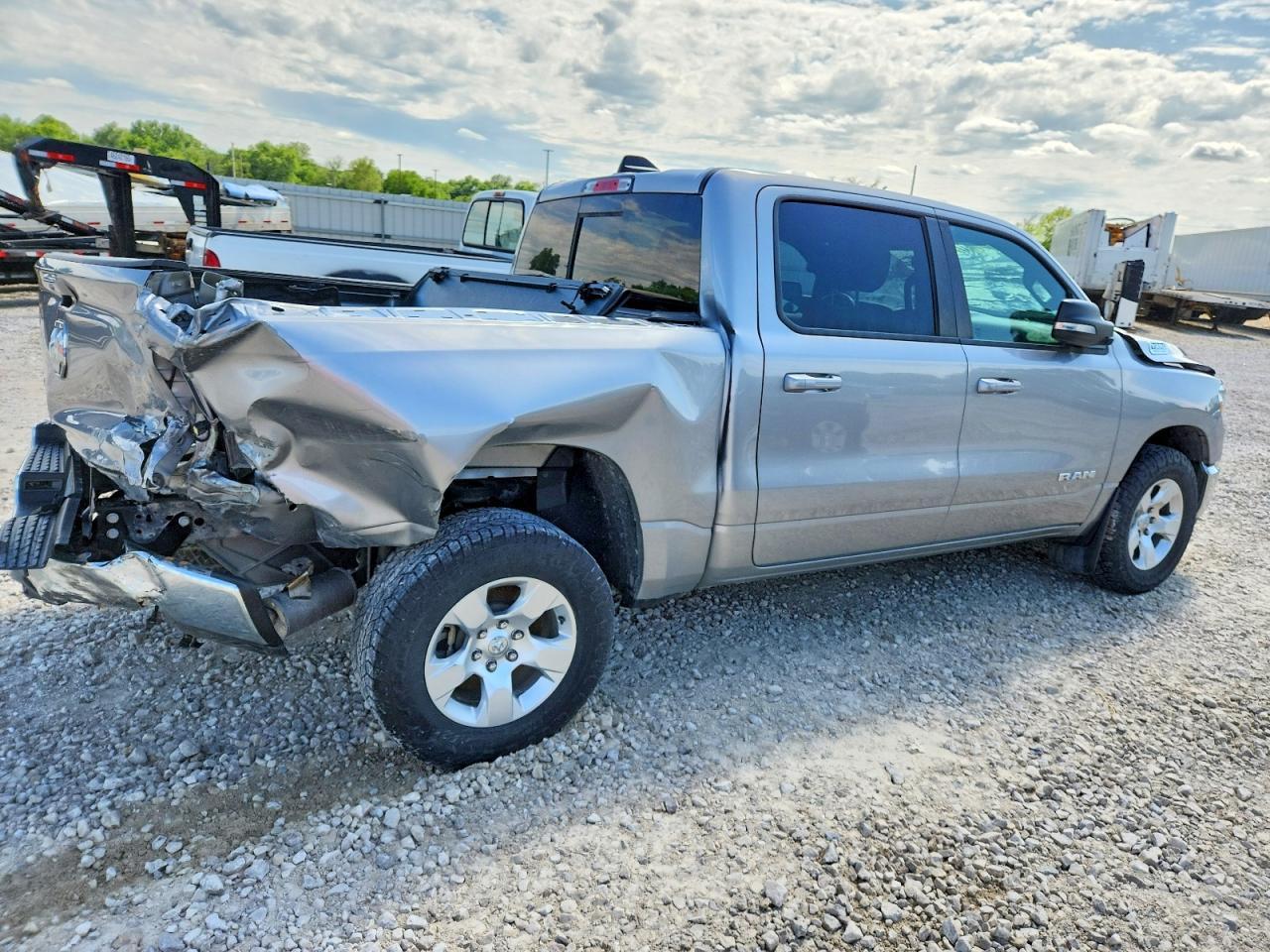 2021 Ram 1500 Big Horn - Фото 3