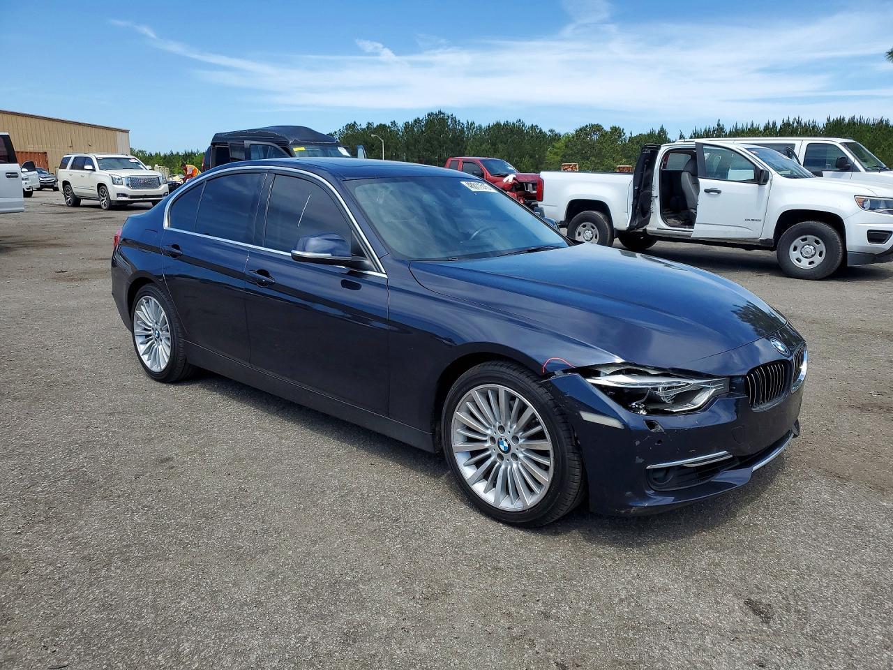 2015 BMW 328 Xi - Фото 4