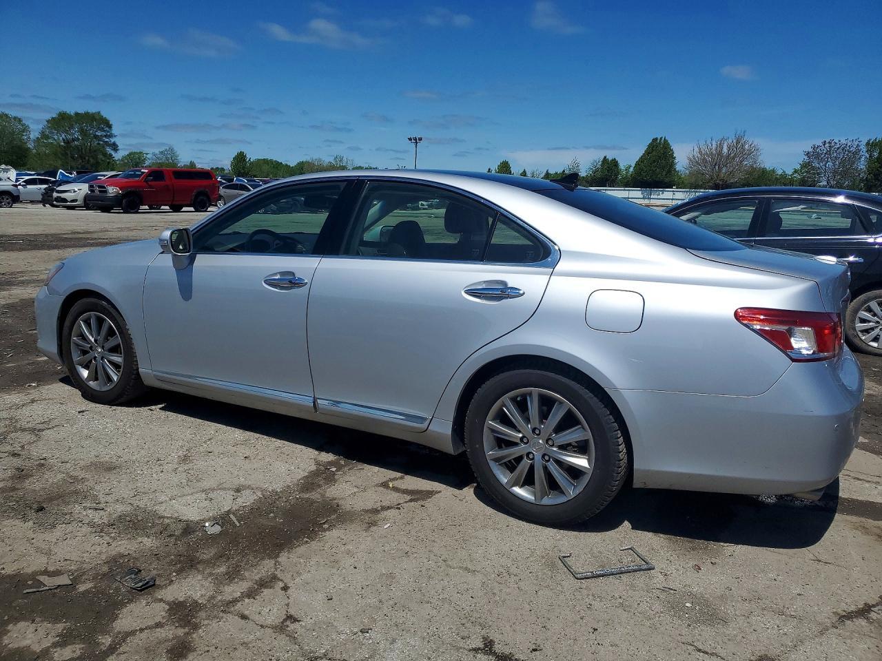 2011 Lexus Es 350 - Фото 2