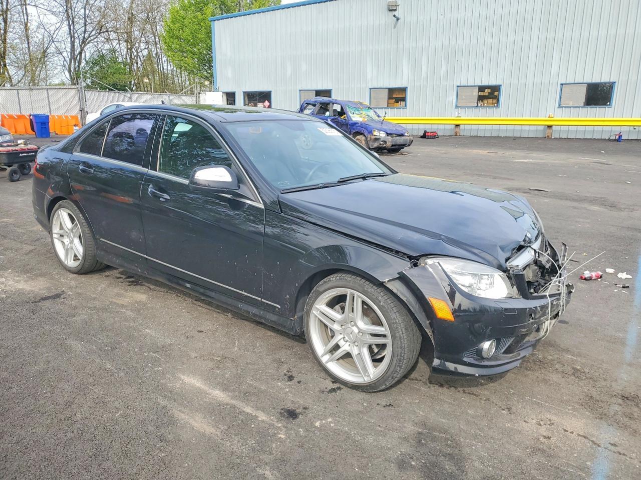 2009 Mercedes-Benz C 300 - Image 4
