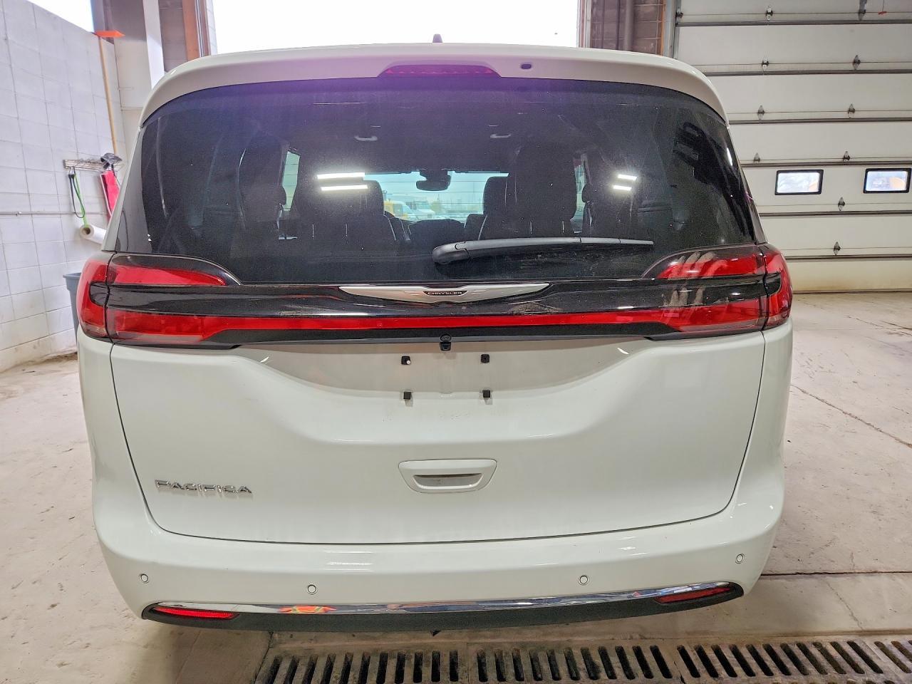 2026 Chrysler Pacifica Select - Фото 6