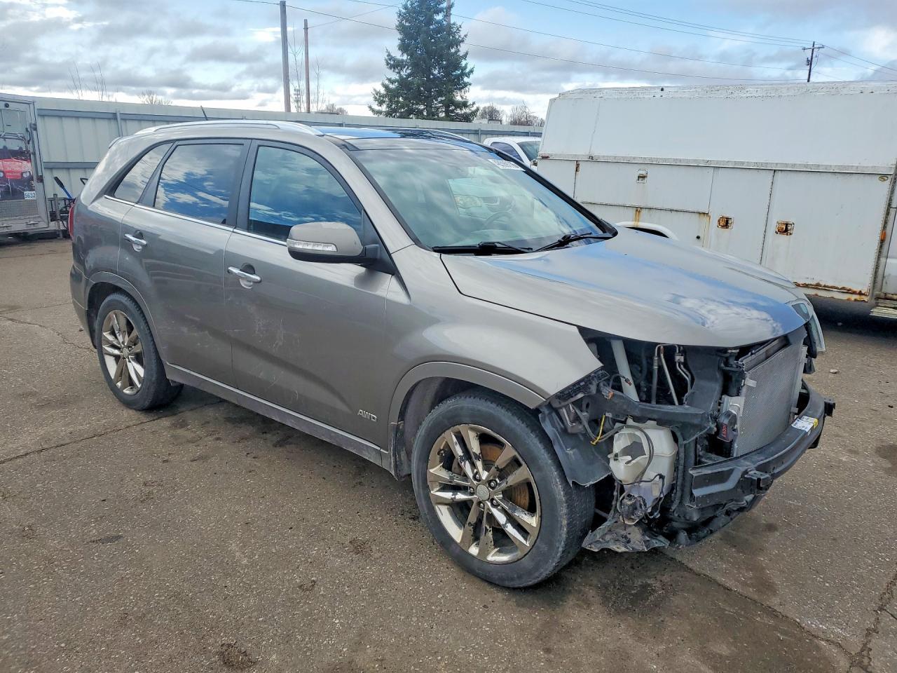 2014 Kia Sorento - Image 4